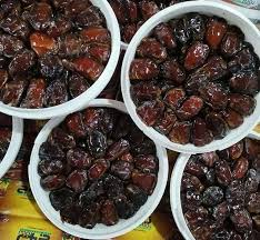 تصویر 2 از خرما خاصویی نیمه خشک طبیعی مناسب میان وعده